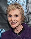 https://upload.wikimedia.org/wikipedia/commons/thumb/4/4a/Jane_Lynch_at_the_2016_Willfilm_Awards.jpg/100px-Jane_Lynch_at_the_2016_Willfilm_Awards.jpg